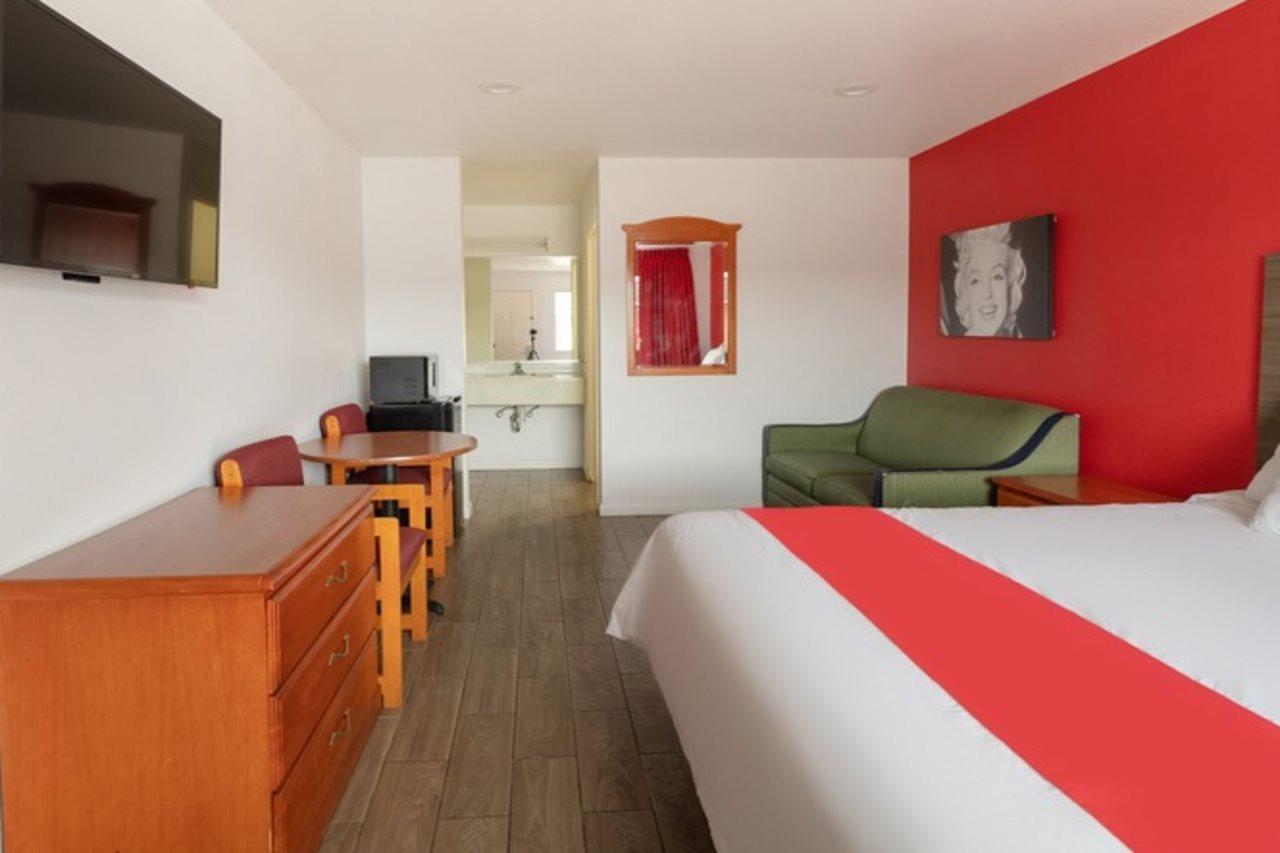 Oyo Hotel San Antonio Near At&T Center Dış mekan fotoğraf