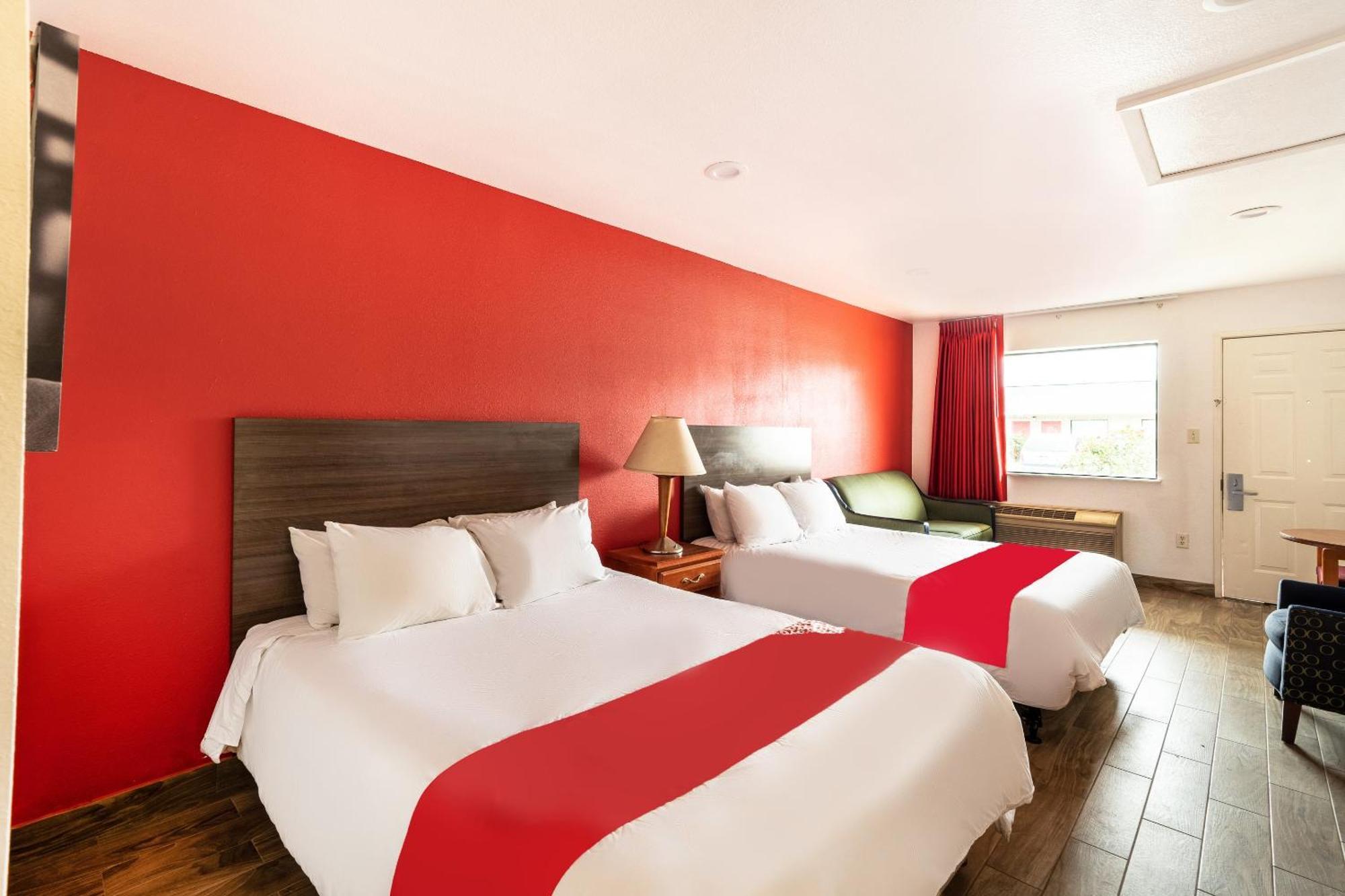 Oyo Hotel San Antonio Near At&T Center Dış mekan fotoğraf